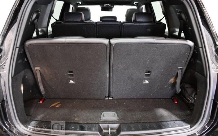 MERCEDES GLB 200 AMG LINE BLANC FY-507-YZ