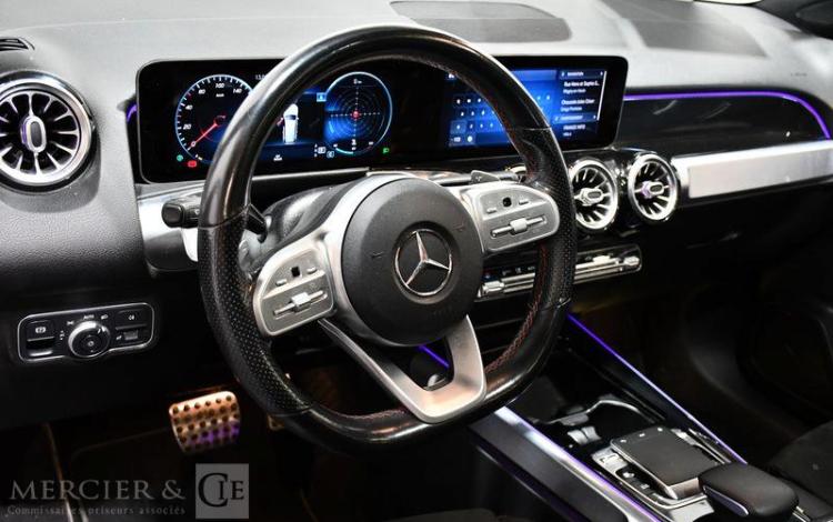 MERCEDES GLB 200 AMG LINE BLANC FY-507-YZ
