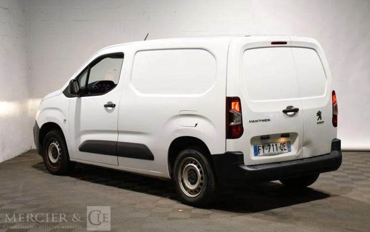 PEUGEOT PARTNER BLANC FY-711-QE