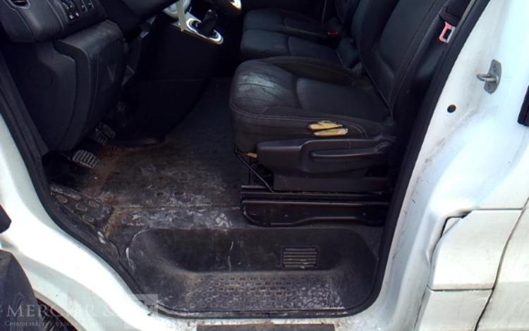 RENAULT TRAFIC FOURGON 2.0 DCI 120 1T3 L2H1 CONFORT BLANC FY-722-SA