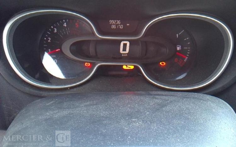 RENAULT TRAFIC FOURGON 2.0 DCI 120 1T3 L2H1 CONFORT BLANC FY-722-SA
