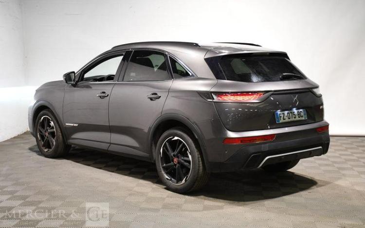 DS DS5 BLUE HDI 130CH EAT 8 GRIS FZ-075-BC