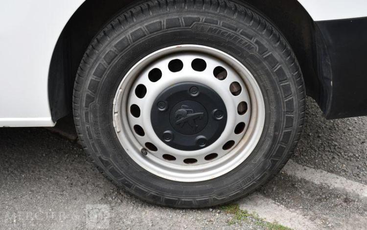 PEUGEOT E-EXPERT 50kWh 136CH  PREMIUM STD ELECT BLANC FZ-722-VX
