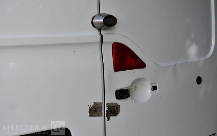 RENAULT MASTER F3500 L2H2 PRO + DCI135 BLANC FZ-935-DJ