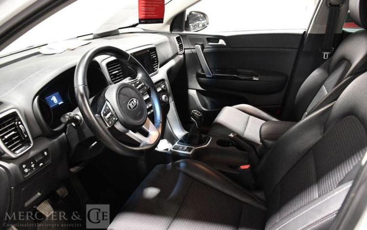 KIA SPORTAGE 1.6 CRDI 135CH HYBRID MHEV 48VOLT BLACK EDITION 4X2  GA-153-QL