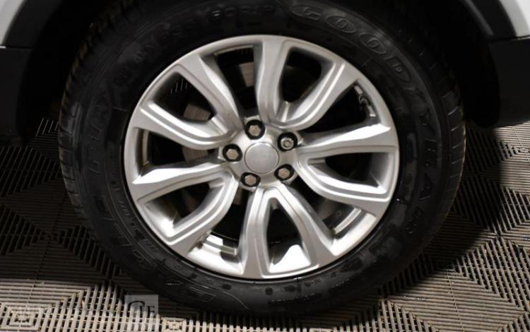 LAND ROVER EVOQUE 2,0 ED4 150 SE 2WD BLANC GA-238-KC