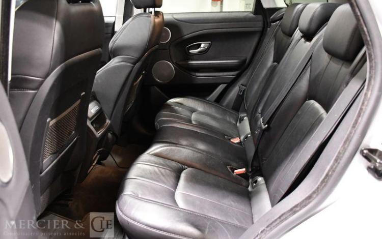 LAND ROVER EVOQUE 2,0 ED4 150 SE 2WD BLANC GA-238-KC