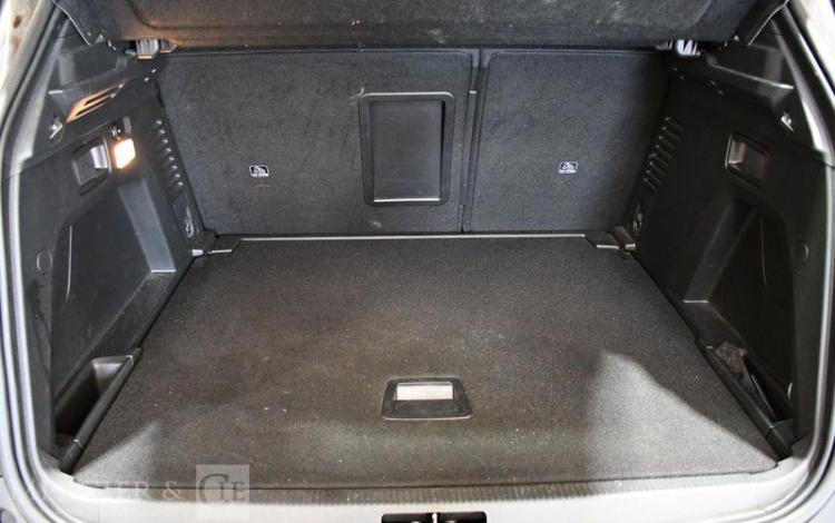 PEUGEOT 3008 STYLE PURE TECH NOIR GA-321-PJ