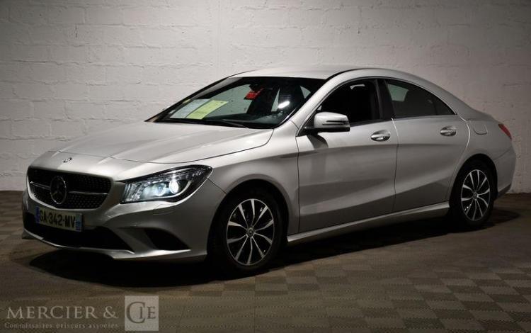 MERCEDES CLASSE CLA COUPE 2,2 200 CDI 135 FASCINATION GRIS GA-342-MV