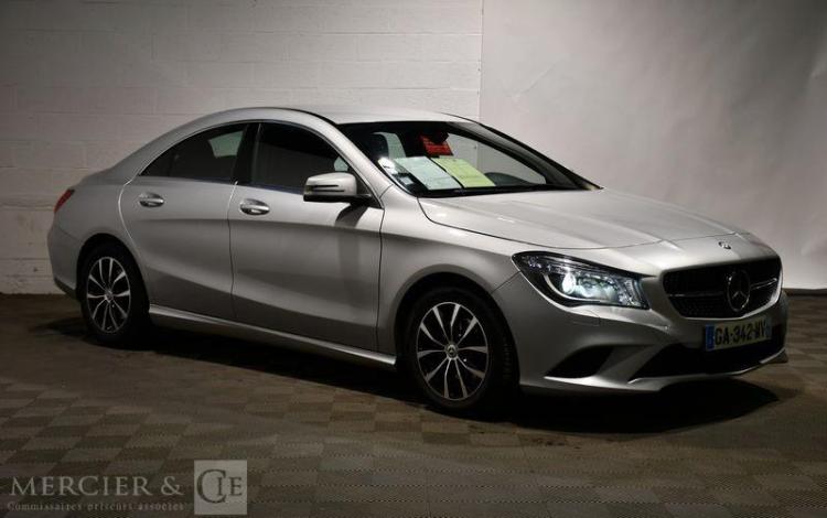 MERCEDES CLASSE CLA COUPE 2,2 200 CDI 135 FASCINATION GRIS GA-342-MV