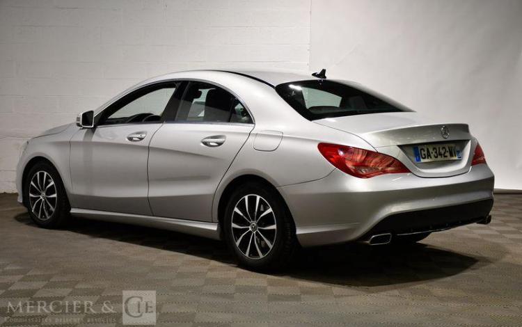 MERCEDES CLASSE CLA COUPE 2,2 200 CDI 135 FASCINATION GRIS GA-342-MV