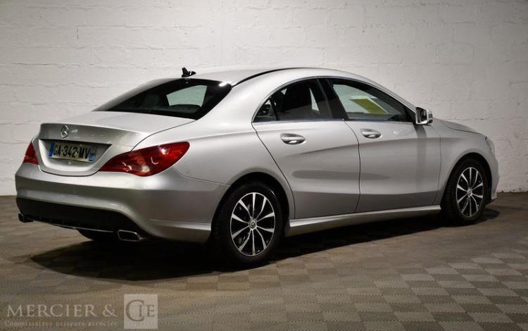 MERCEDES CLASSE CLA COUPE 2,2 200 CDI 135 FASCINATION GRIS GA-342-MV