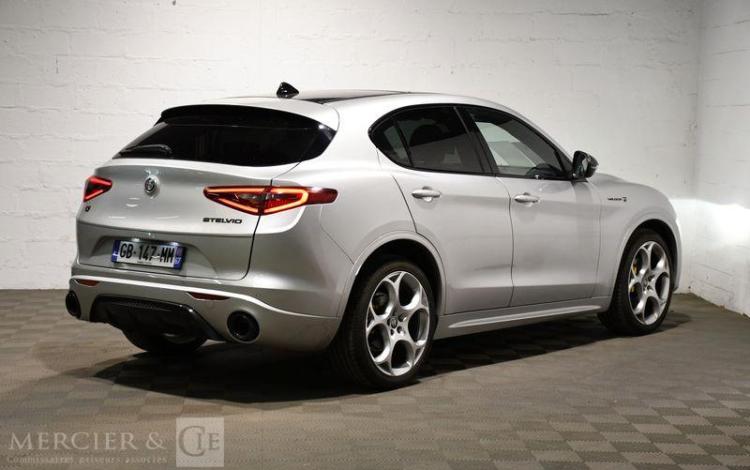 ALFA ROMEO STELVIO 2,2 D 210 VELOCE GRIS GB-147-MM