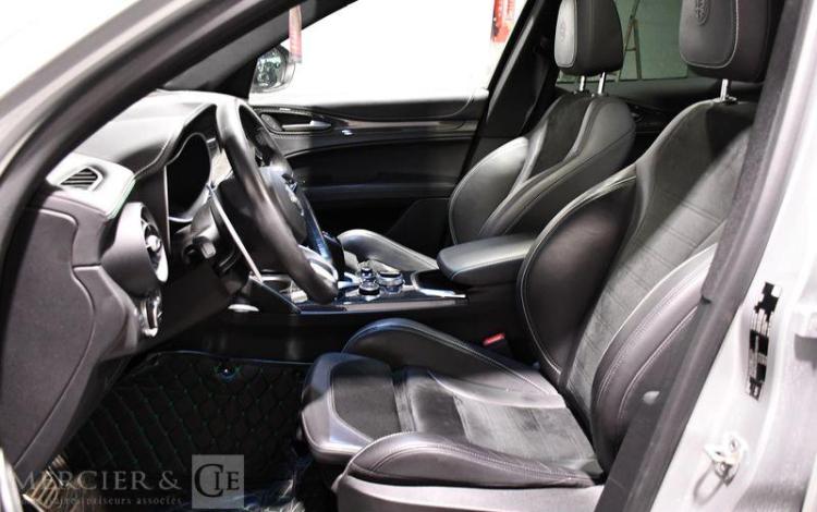 ALFA ROMEO STELVIO 2,2 D 210 VELOCE GRIS GB-147-MM