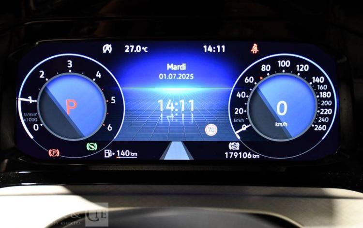 VOLKSWAGEN GOLF 2.0 TDI 115CH LIFE DSG GRIS GB-280-BP