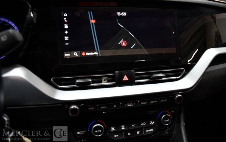 KIA NIRO FL H141 ACT BUS BLEU GB-321-VK