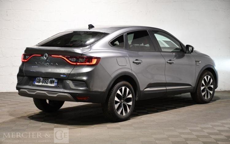 RENAULT ARKANA BUSINESS E-TECH FULL HYBRID 145 GRIS GB-892-NM