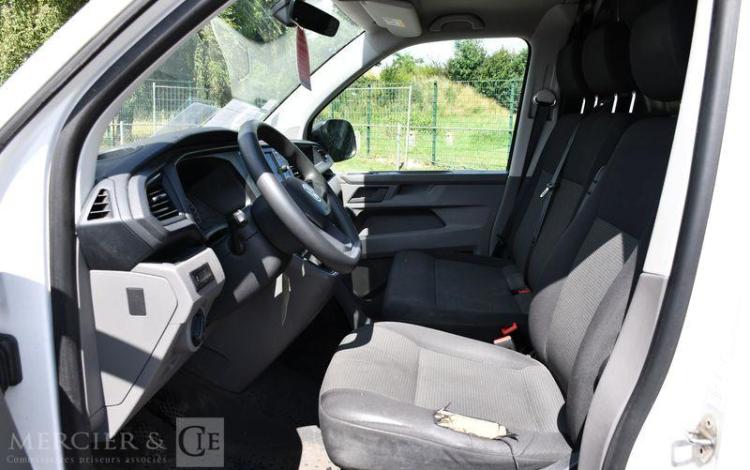 VOLKSWAGEN TRANSPORTER BLANC GC-242-SA
