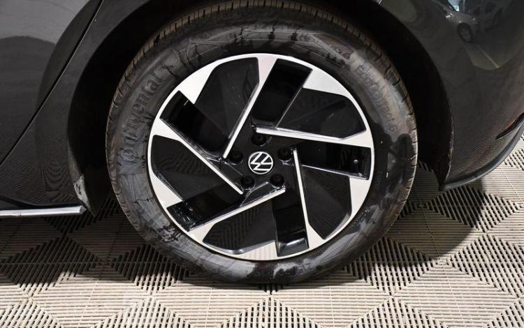 VOLKSWAGEN ID 3PRO 58kWh Life GRIS GC-246-KB
