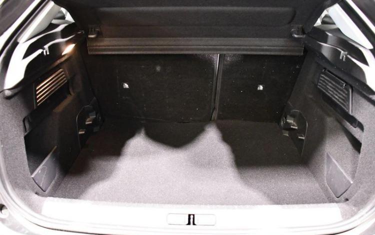 CITROEN C4 BLUEHDI 130CH S&S EAT8 FEEL PACK BUSINESS
 GRIS GC-673-DM