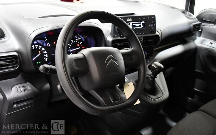 CITROEN BERLINGO M 650kg T 110 BLANC GC-731-AT