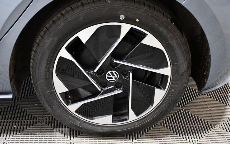 VOLKSWAGEN ID 3 ELECTRIC 205 58kWh PRO GRIS GD-453-LS