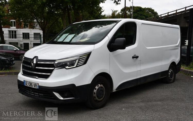 RENAULT TRAFIC GCF L2H1 3T BLUE DCI 130 E6 BLANC GE-086-VR