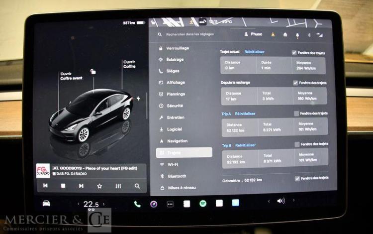TESLA MODEL 3 STD PLUS 2M J19 NOIR GE-170-NR