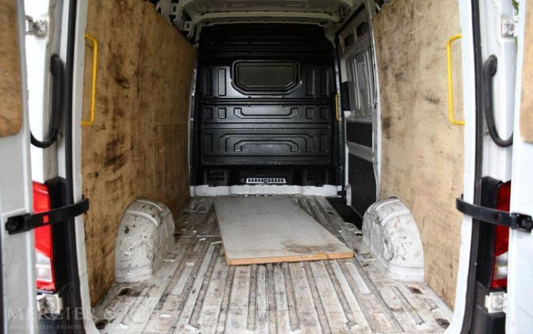 VOLKSWAGEN CRAFTER L3H3 TDI 105CH PRO FIRST BLANC GE-555-SX