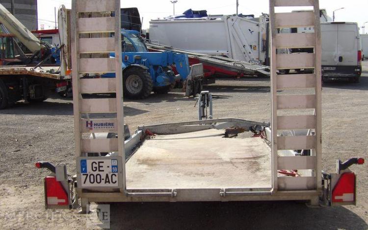 HUBIERE REMORQUE PORTE ENGIN 2 ESSIEUX PTAC 3,5 TONNES  GE-700-AC