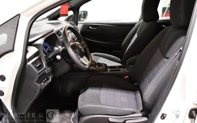 NISSAN LEAF 40KWH ACENTA BLANC GE-800-NN