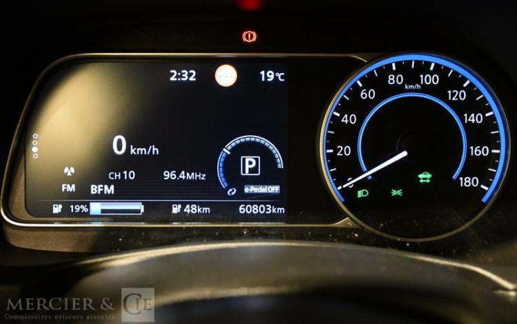 NISSAN LEAF 40KWH ACENTA BLANC GE-800-NN