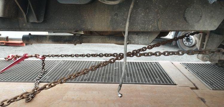 PRONAR REMORQUE AGRICOLE T386 AVEC PLATEAU AMPLIROLL – PTAC : 30T  GE-866-KN