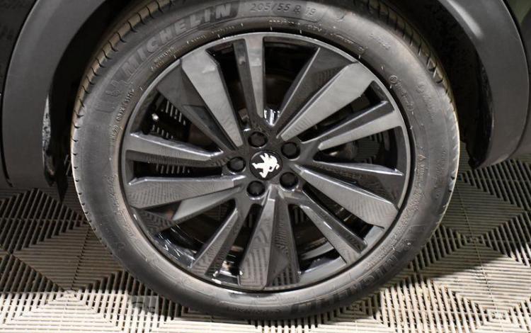 PEUGEOT 3008 GT HYBRID 225  GF-203-GB
