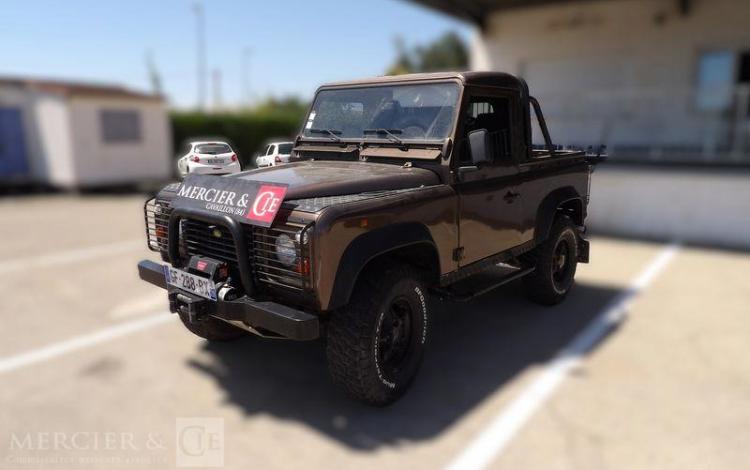 LAND ROVER DEFENDER MARRON GF-288-BX