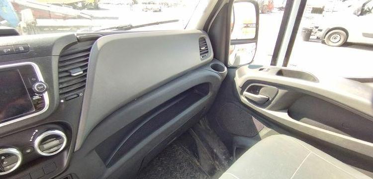 IVECO DAILY 6 FOURGON 35S14 2,3 D 16V 136CV – DIESEL – 77481 KMS – ANNEE 2022 BLANC GF-317-PX