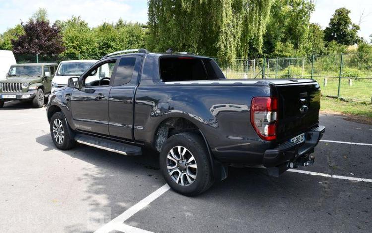 FORD RANGER DOUBLE CAB 2,0 TDCI 213CH NOIR GF-682-CS