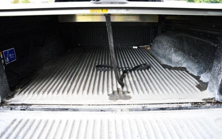 FORD RANGER DOUBLE CAB 2,0 TDCI 213CH NOIR GF-682-CS