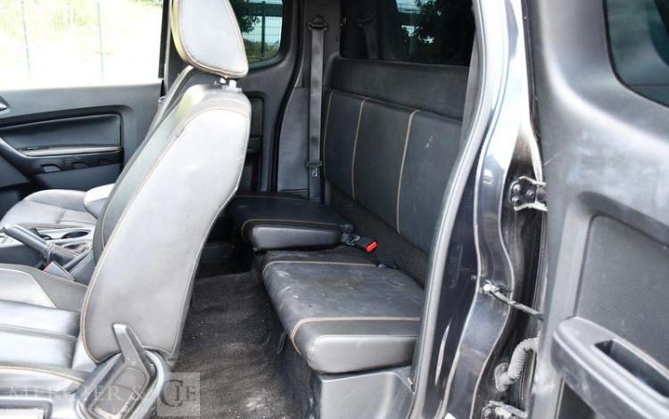 FORD RANGER DOUBLE CAB 2,0 TDCI 213CH NOIR GF-682-CS