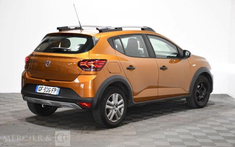 DACIA SANDERO STEPWAY 1.0 TCE 90 ESSENTIEL ORA GF-806-FP