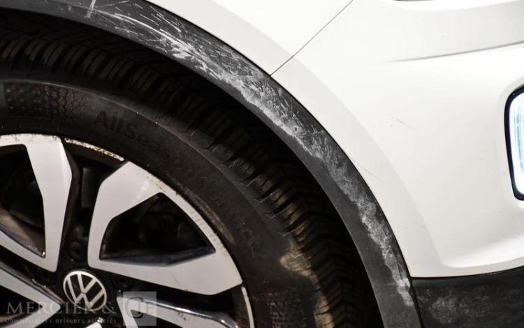VOLKSWAGEN T ROC 2,0 TDI115 EVO BLANC GF-832-HL