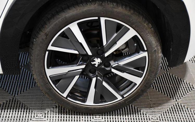 PEUGEOT 208 GT PURE TECH 100 S&S EAT8 BLANC GF-990-FH
