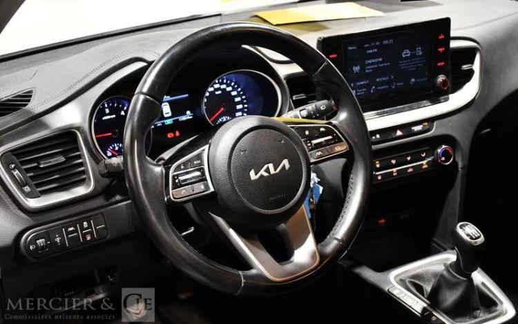 KIA CEED SW 1,6 CRDI 136CH MHEV ISG iBVM6 MOTION BLANC GG-098-JN