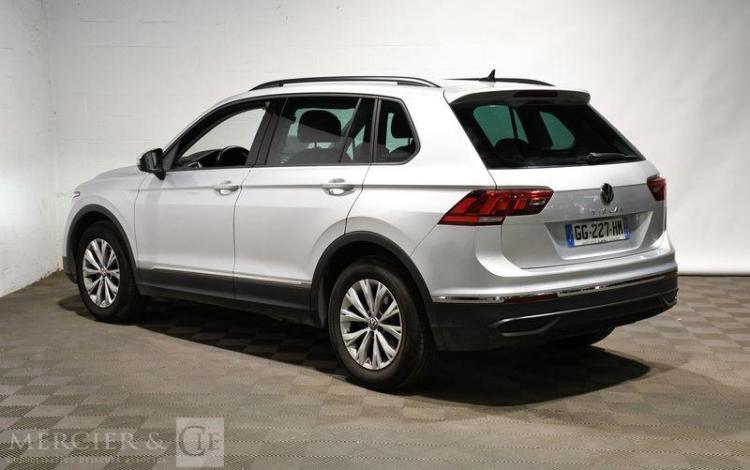 VOLKSWAGEN TIGUAN LIFE 1,5 TSI 150CH GRIS GG-227-HM