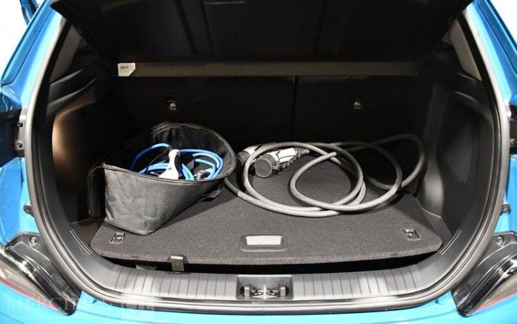HYUNDAI KONA EXECUTIVE BLEU GG-562-DF