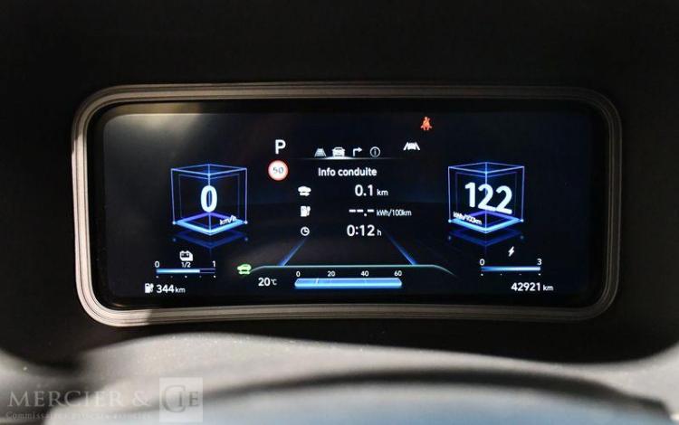 HYUNDAI KONA EXECUTIVE BLEU GG-562-DF
