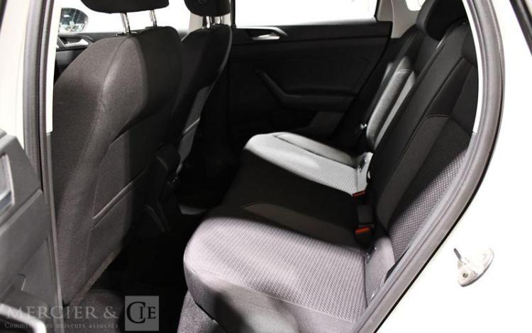VOLKSWAGEN TAIGO BEIGE GG-754-FN