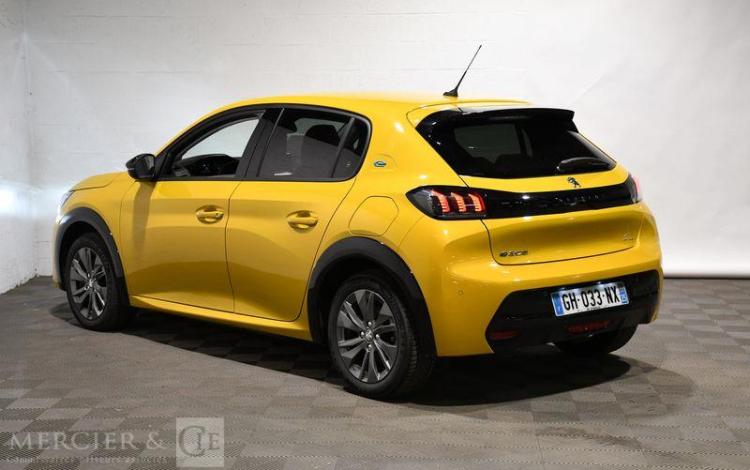 PEUGEOT e-208 ALLURE JAUNE GH-033-NX