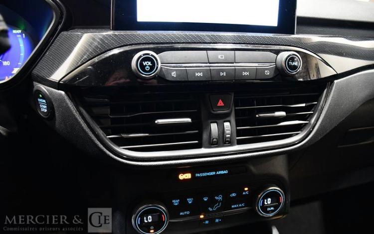 FORD KUGA 3 F190 STLX 2M BA BLANC GH-304-ZT