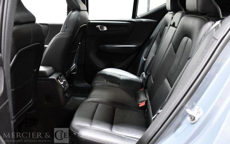 VOLVO XC40 FL T5 ULT 2M GRIS GH-498-KZ